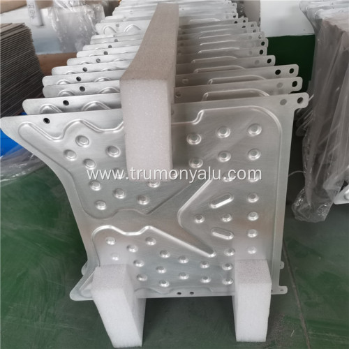 Brazed aluminum water cooled heat sink plate